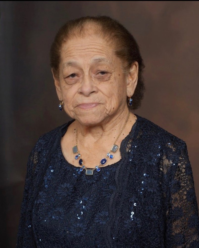 Bertha  Nunez